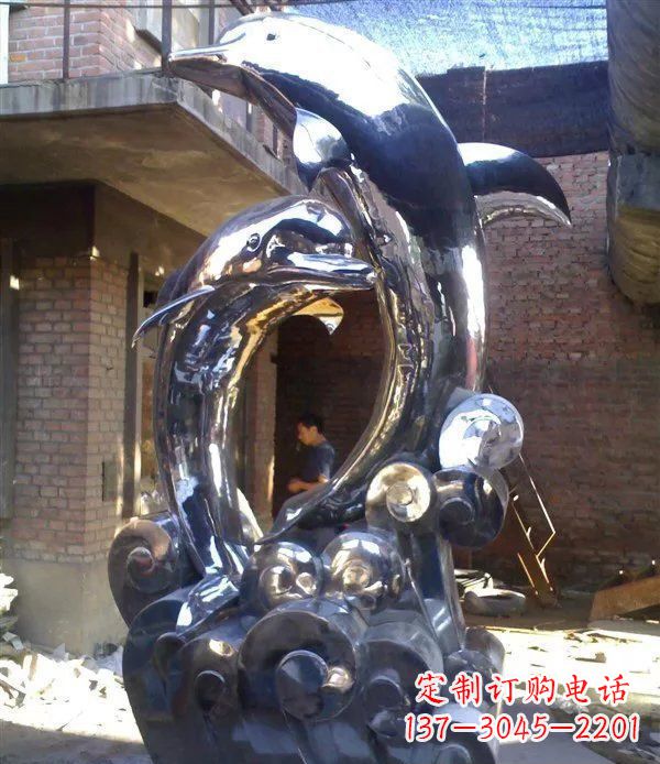 济宁不锈钢海豚美观动态的雕塑