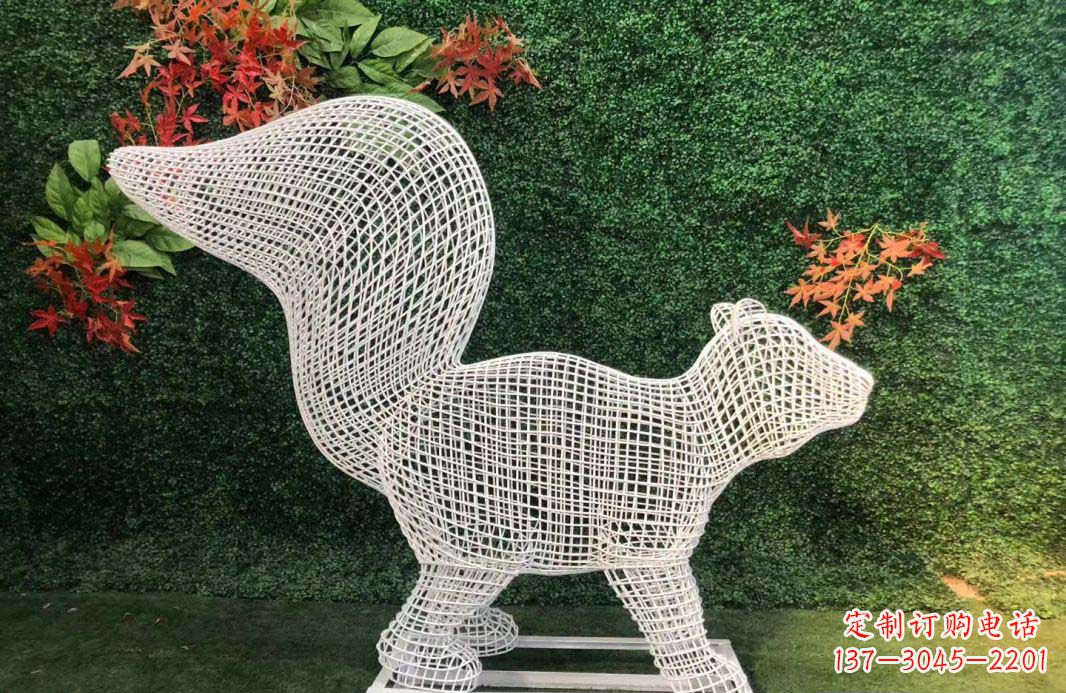 济宁不锈钢松鼠雕塑艺术与精美结合