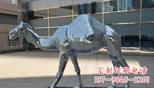 济宁不锈钢骆驼雕塑一种充满浪漫情怀的艺术品