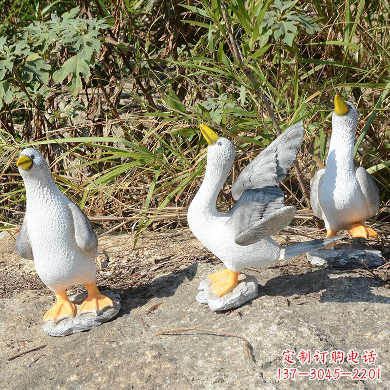 济宁象征和平的和平鸽雕塑