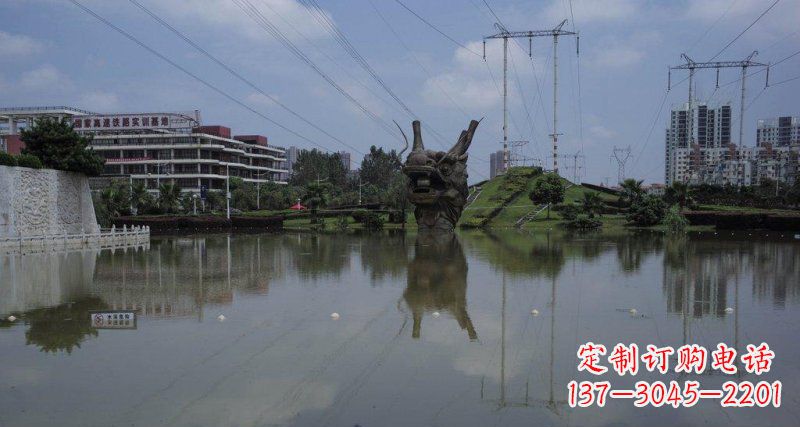 济宁公园龙头景观铜雕