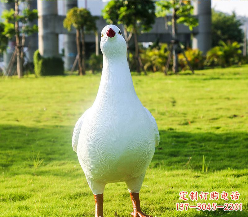 济宁和平鸽柱的雕塑