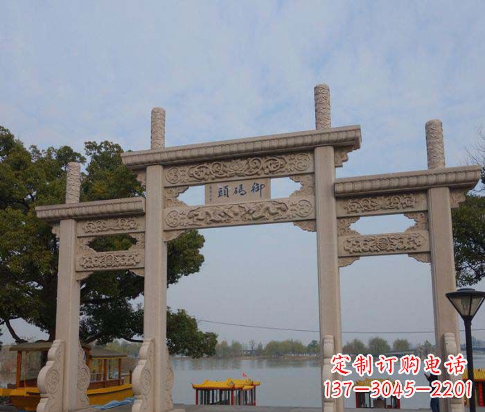 济宁景区三门古典牌坊石雕