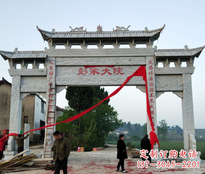 济宁中领雕塑:牌坊石雕精美纷呈