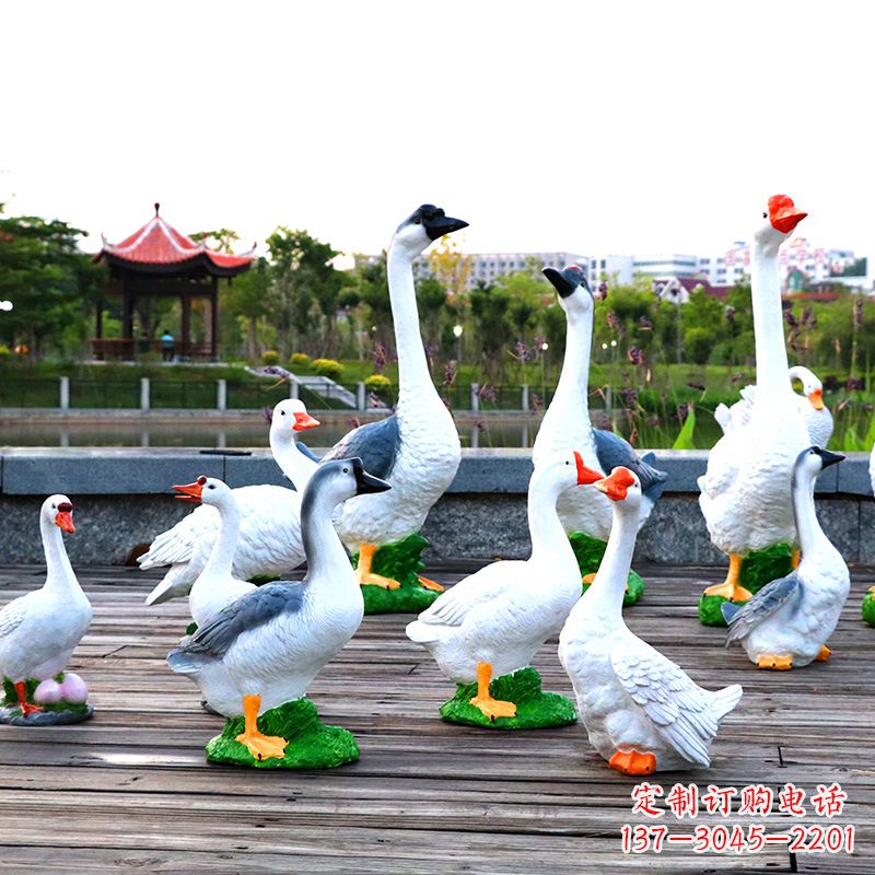 济宁农场户外草地水景天鹅动物雕塑摆件