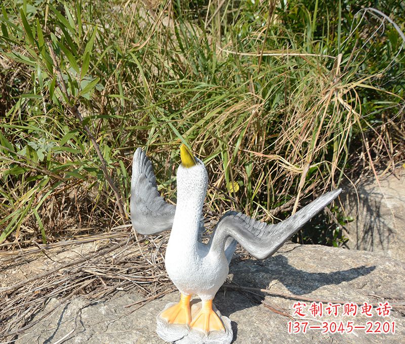 济宁捧鸽天使雕塑