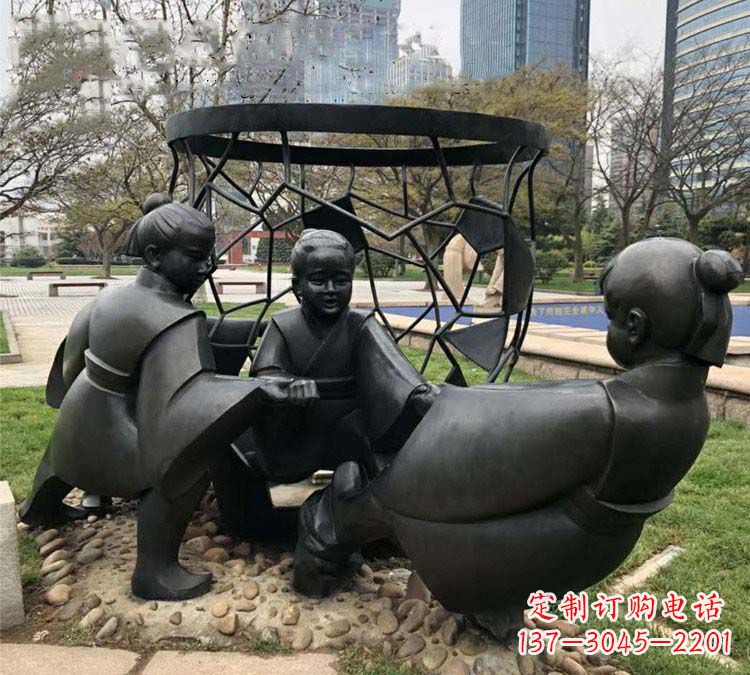 济宁铸铜公园司马光砸缸儿童雕塑